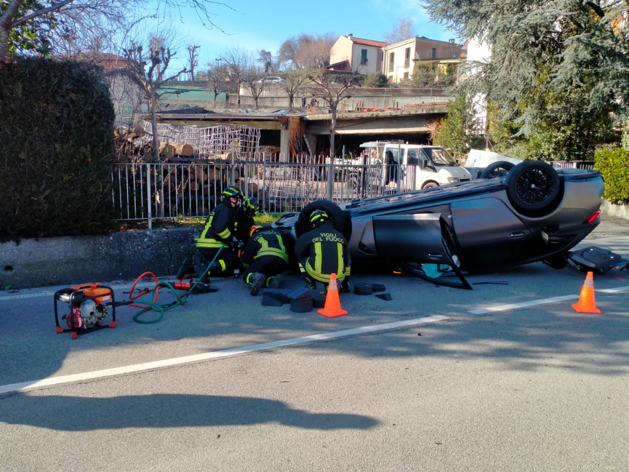 Incidente stradale a Colle Brianza, un ferito tra gli amici