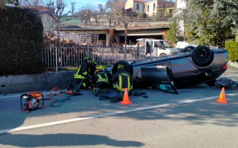 Incidente stradale a Colle Brianza, un ferito tra gli amici