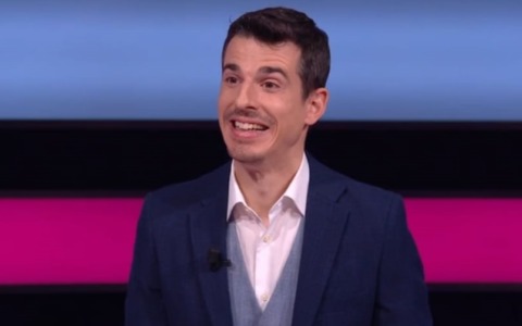 Roberto Robbiati trionfa a “La ruota della fortuna”: il meratese conquista quasi 25mila euro