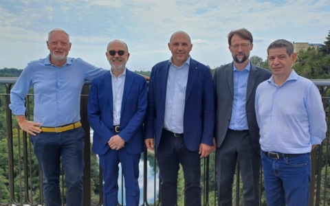 Sindaci sul nuovo ponte San Michele: “Possibile soluzione 2 chilometri più a sud”