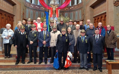 Anfi Lecco: messa di preparazione alla Pasqua a Cisano Bergamasco