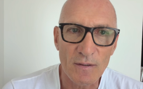 Antonello Riva, ex campione di basket, bloccato a Dubai per la guerra in Iran