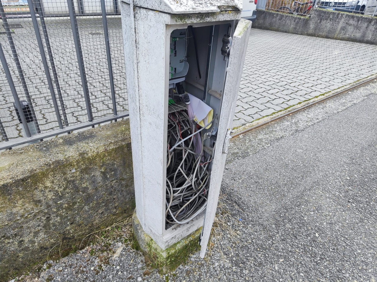 Furto alla Ciesse Caffè: danni ingenti ma nessun bottino