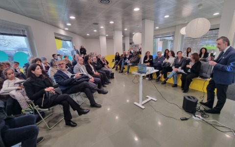 Inaugurato il Centro per la famiglia a Casatenovo: ecco le immagini