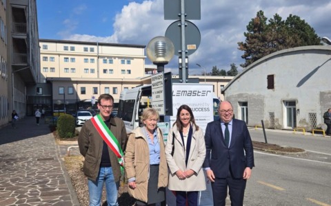 Inaugurato il servizio navetta Merate-Lecco per l’accesso alle cure