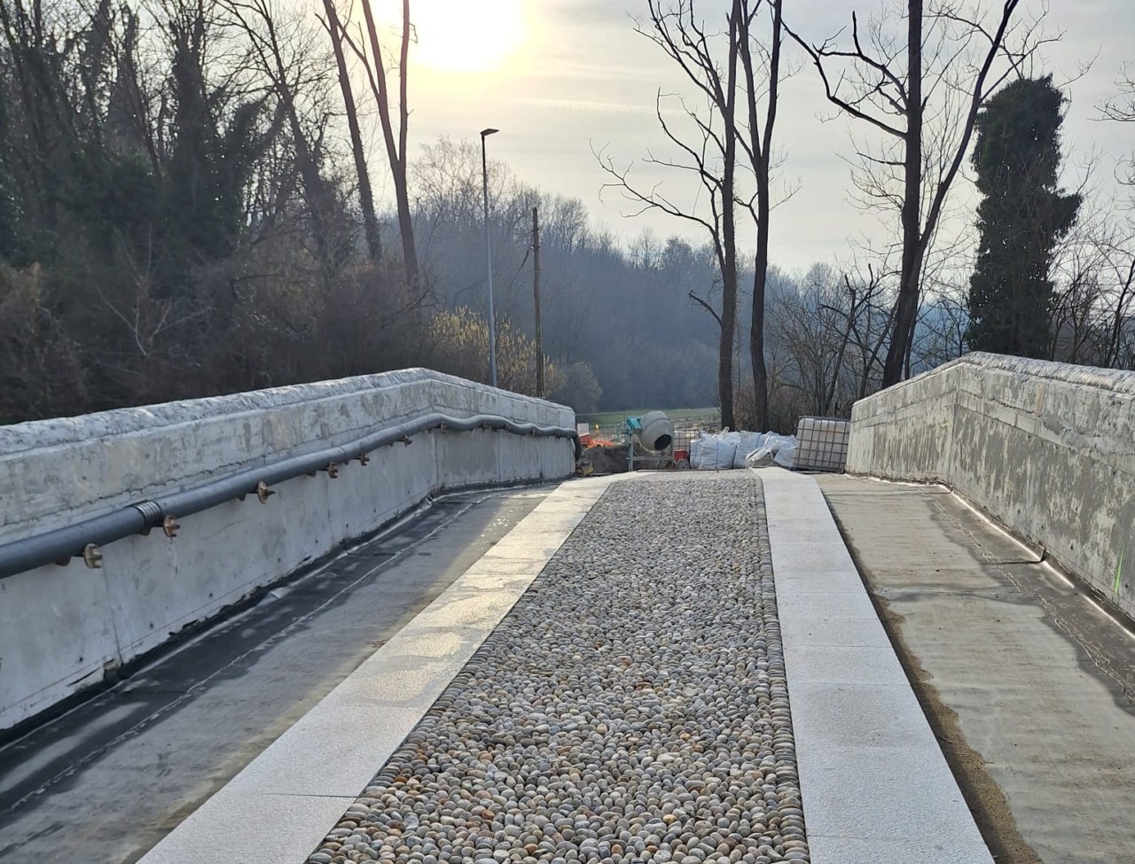 Ponte di via Conte Taverna a Bulciago: situazione incerta per la riapertura