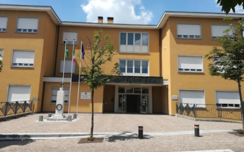 Sciopero alla scuola di La Valletta Brianza: 47 adesioni in difesa dell’istituto