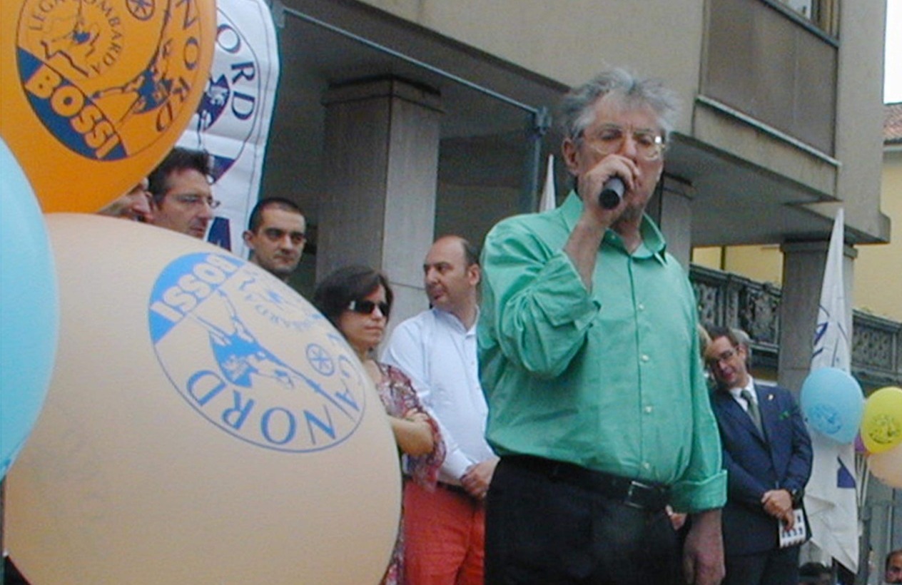 Umberto Bossi è morto, lutto tra i leghisti brianzoli