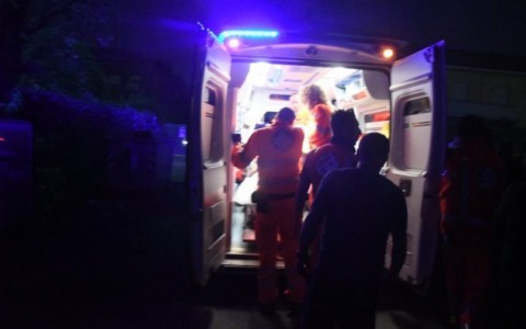 Un uomo di 55 anni soccorso per intossicazione etilica a Montevecchia