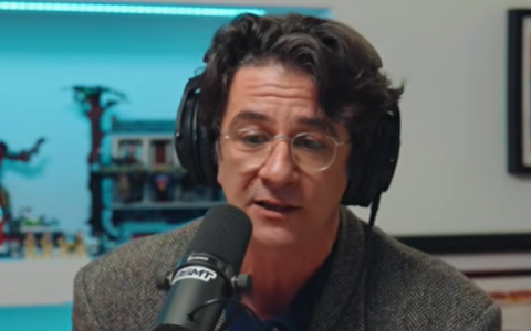 Francesco Mandelli rievoca gli spettacoli con don Angelo in un podcast