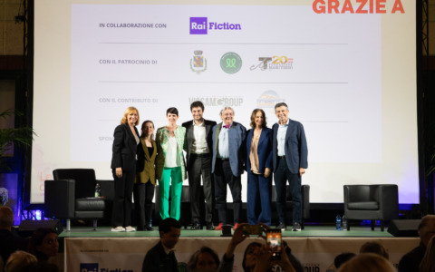 Missaglia ospita mille persone per una serata sul disagio psichico con i protagonisti di “Le libere donne”