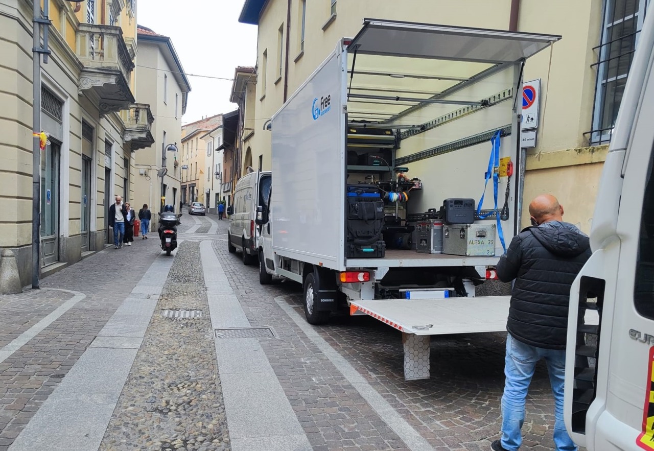 Riprese pubblicitarie a Merate con un attore famoso