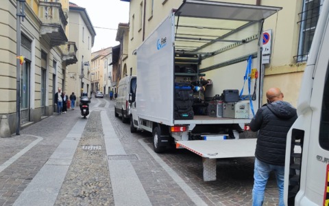 Riprese pubblicitarie a Merate con un attore famoso