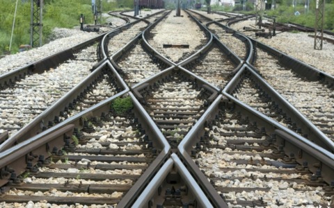 Ritardi e cancellazioni sulla Lecco-Molteno-Monza-Milano a causa di un guasto