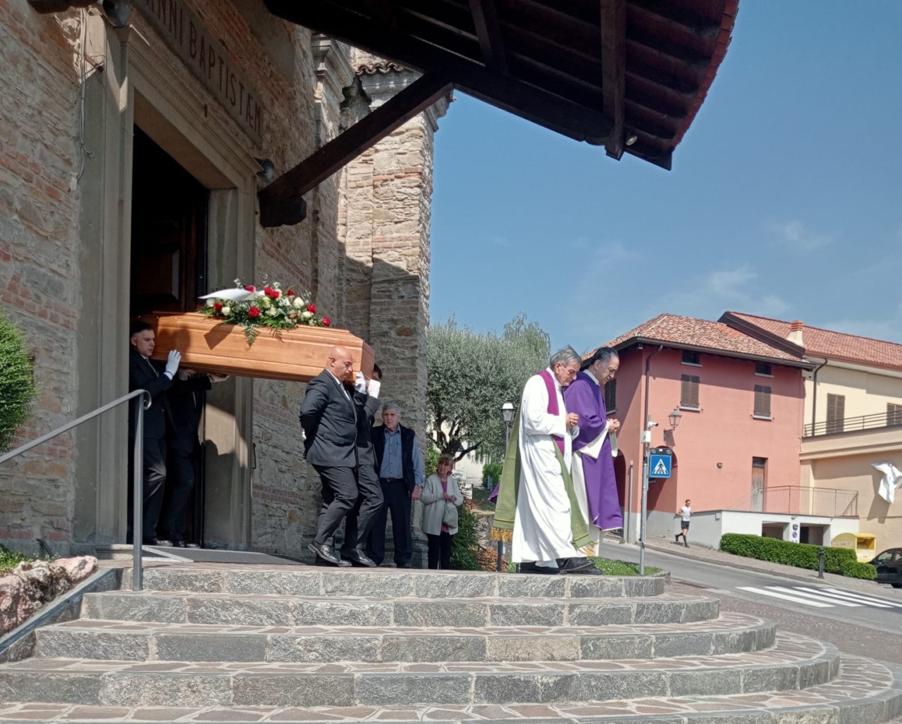 Tragica scomparsa di madre e figlio in pochi giorni