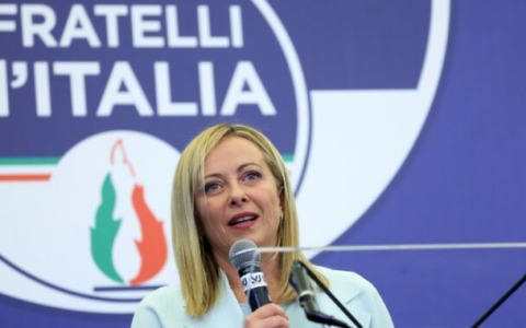 Caso Debora Piazza, Meloni sostiene Schlein: “Inaccettabili le dichiarazioni di un esponente della Lega”