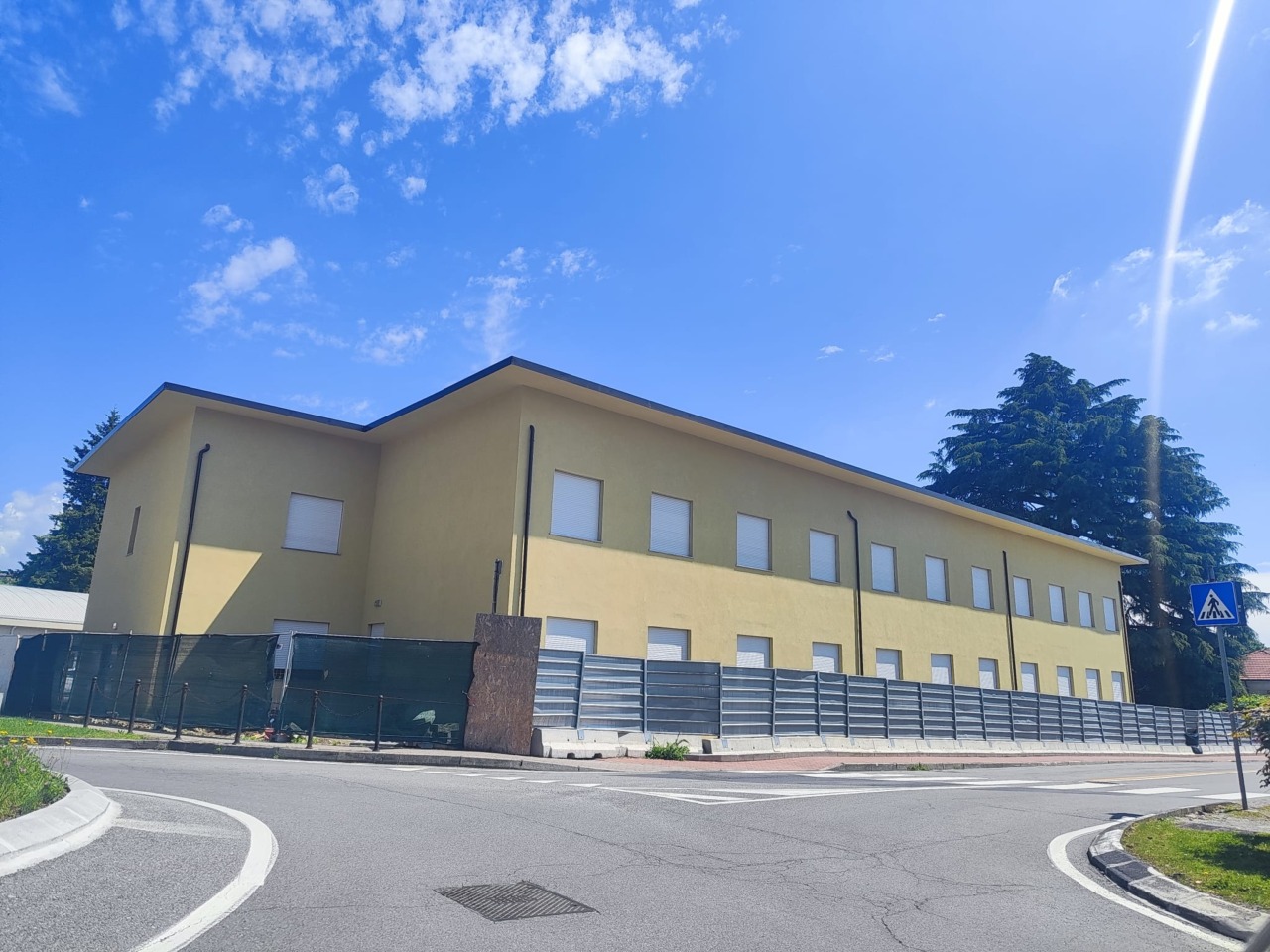 Cgil e Uil denunciano l’esternalizzazione dell’Ospedale di Comunità di Merate