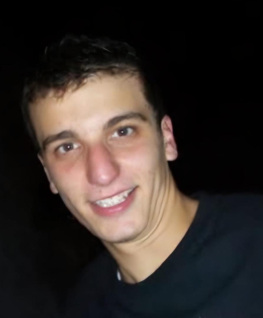 Domani si svolgerà il funerale di Roberto Manzini, tragicamente scomparso