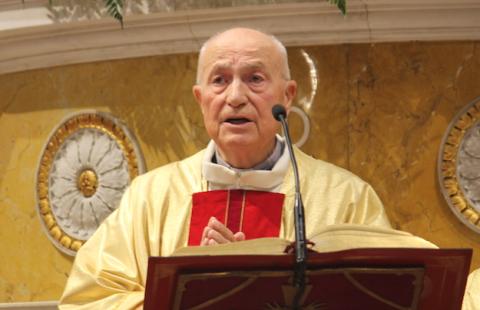 Don Alessandro Longhi, una vita dedicata alla comunità