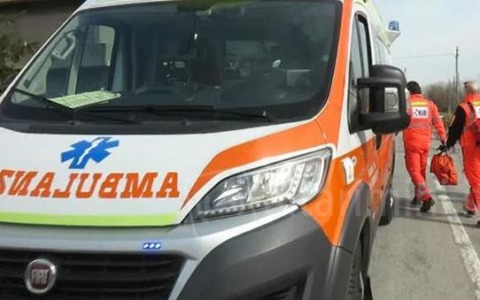 Giovane ferito in un incidente sul lavoro
