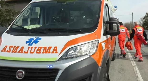 Giovane ferito in un incidente sul lavoro