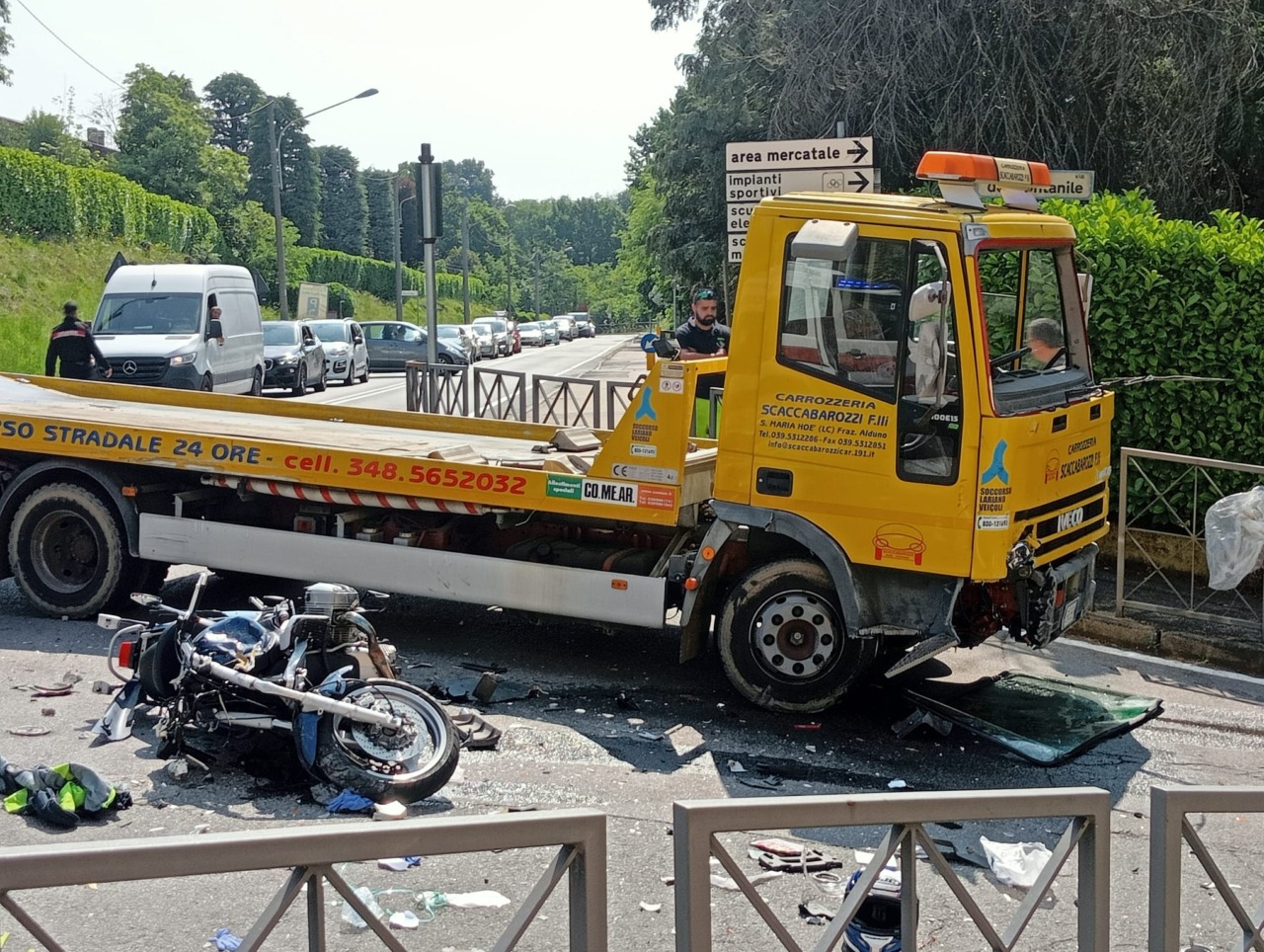 Incidente mortale tra un carroattrezzi e una moto a Montevecchia