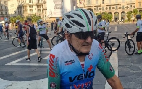 Pietro Monti, 82 anni, muore travolto in bicicletta a Monticello