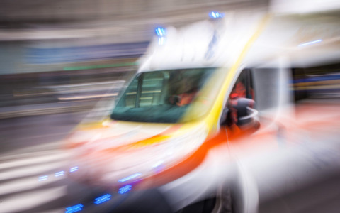 Un lavoratore colpito da malore in azienda