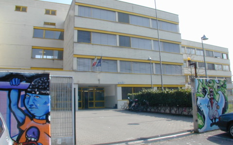 Il Comitato Genitori del Liceo Agnesi ripropone il mercatino dei libri usati