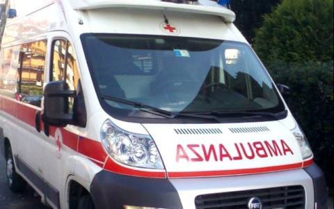 Infortunio sul lavoro: un uomo soccorso a Bulciago