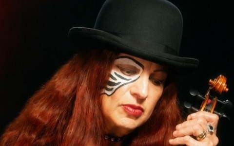 Scarlet Rivera in concerto a Villa Confalonieri