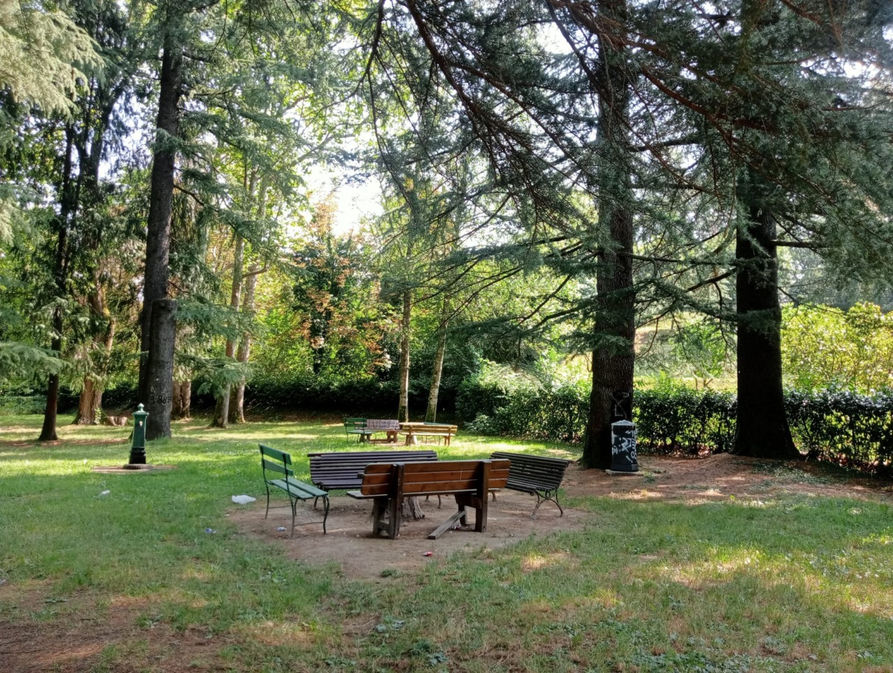 Emergenza bivacco al parco giochi di Olgiate Molgora