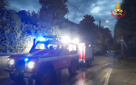 Forti piogge e venti, devastazione nel Meratese
