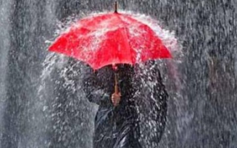 Previsioni meteo: temporali, grandine e calo delle temperature