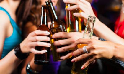 Rinnovata l’ordinanza del sindaco di Merate contro alcol e schiamazzi