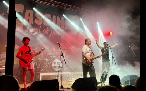 Un nuovo successo per «Finalment l’è venerdé» con musica e allegria